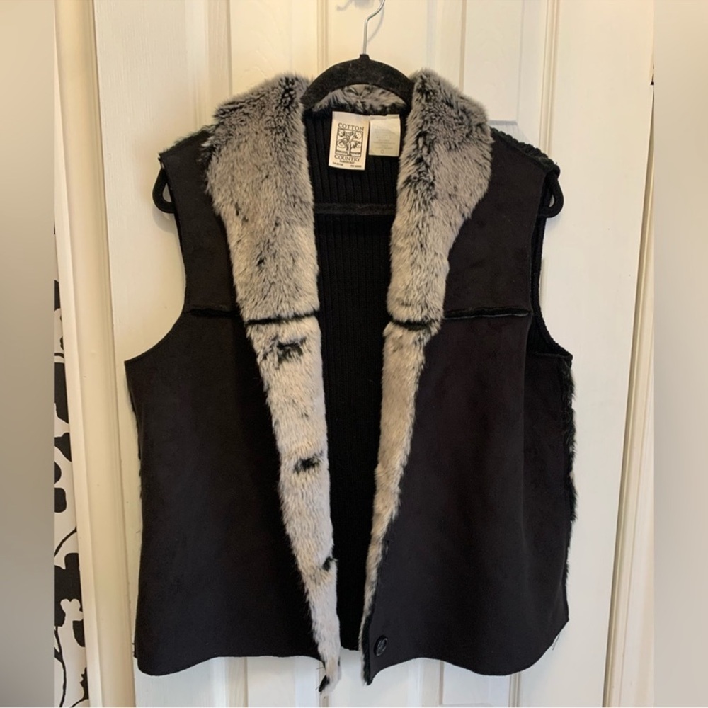 Parkhurst Black and Gray Sweater Vest faux suede with faux fur lining size L